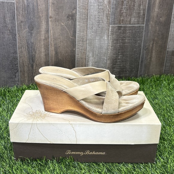 Sugar Shoes - Tommy Bahama Wooden Say No Raw Sugar Italy Suede Leather Slide Sandals